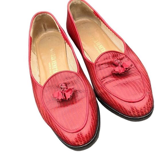 BOTTEGA VENETA Made In Italy Red Leather Loafers Flats Tassle Shoes Size 37 (US - Picture 1 of 7